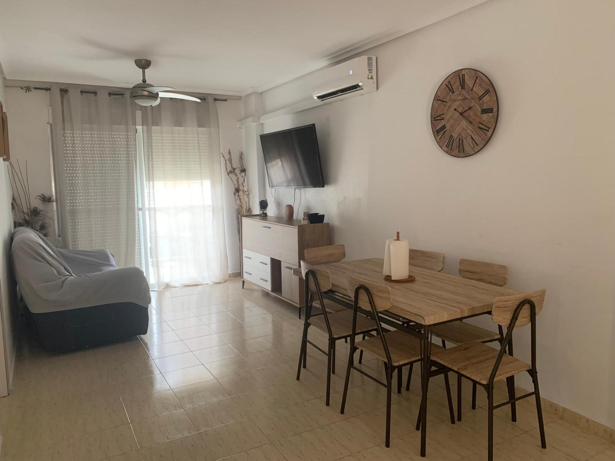 Tres Beau T4 Torrevieja Renove Et Moderne Apartment Bagian luar foto