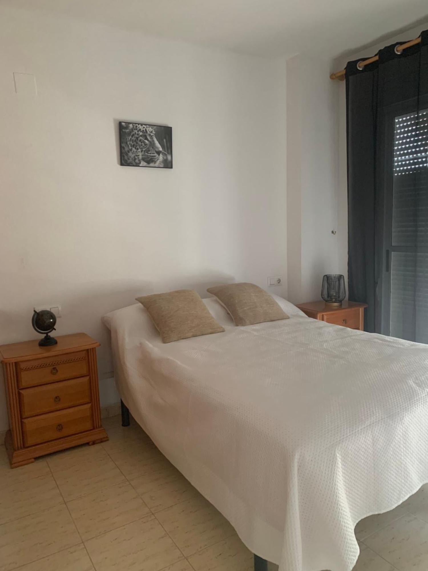 Tres Beau T4 Torrevieja Renove Et Moderne Apartment Bagian luar foto